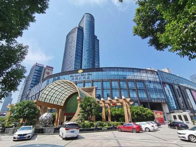 九游體育：總降價(jià)近1億！紹興一知名大酒店將再次拍賣(圖3)