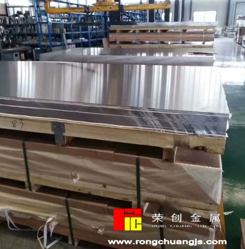 電池容量大升級！兩款超6000mAh電池手機(jī)登場不求性能但求續(xù)航