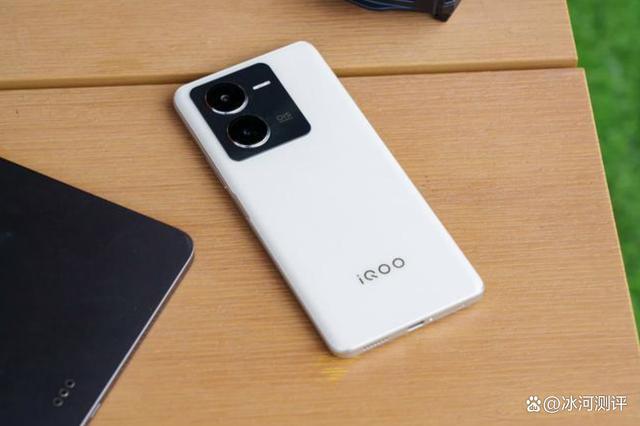 2024智能手機(jī)性價(jià)比之王紅米Note 13 Pro、iQOO Z9與榮耀200！(圖5)