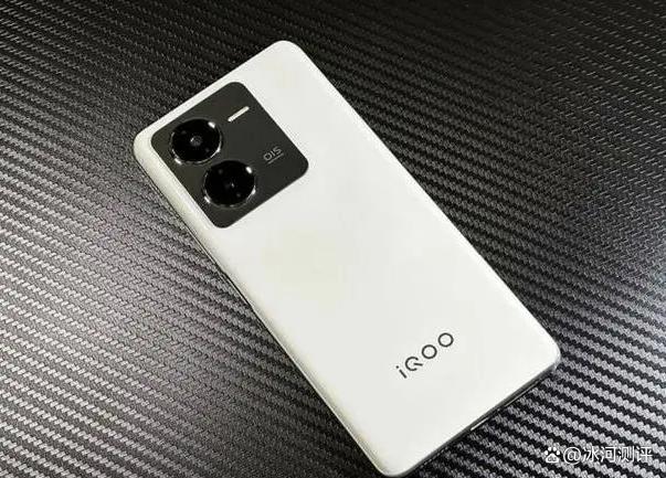 2024智能手機(jī)性價(jià)比之王紅米Note 13 Pro、iQOO Z9與榮耀200！(圖4)