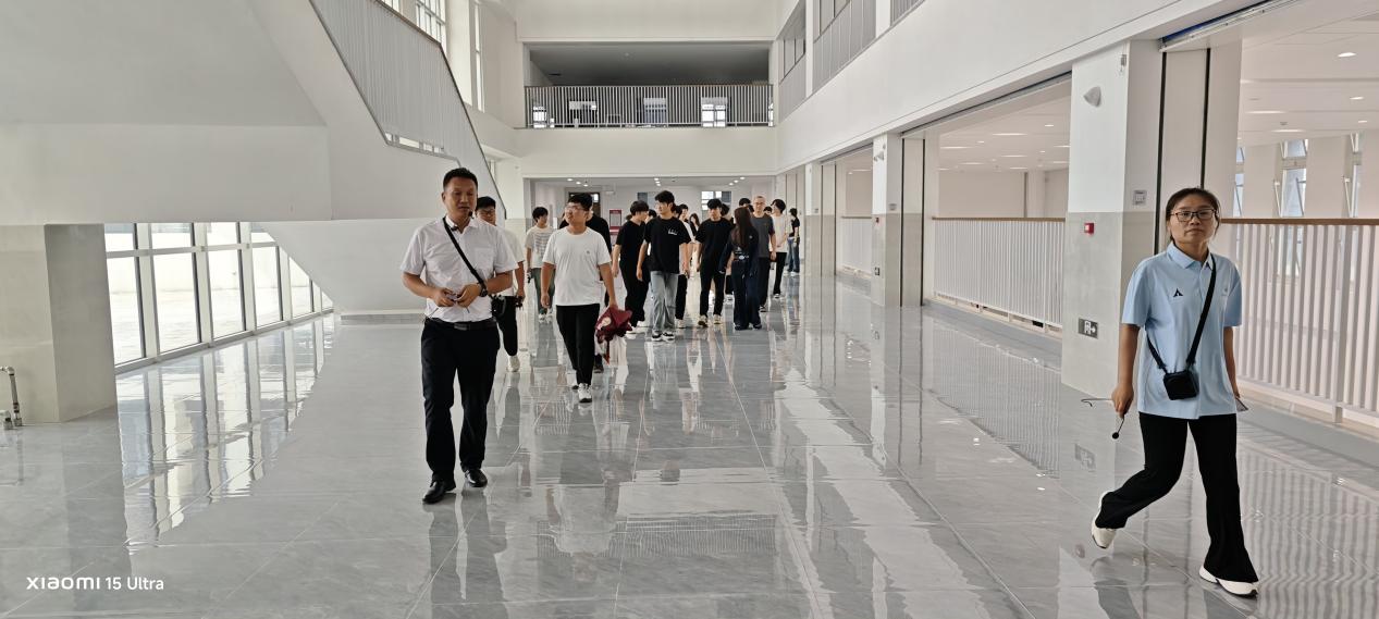 首年招生 臨沂城市職業(yè)學(xué)院校園開放日為何如此火爆